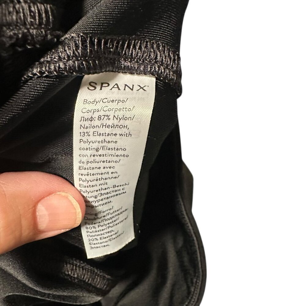Spanx Women's Faux Leather Leggings Size Medium Black Stretch Moto - Picture 6 of 11